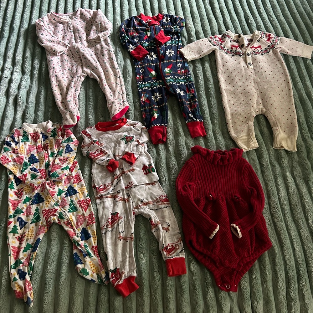 6-9 month 6 piece onesie Christmas lot